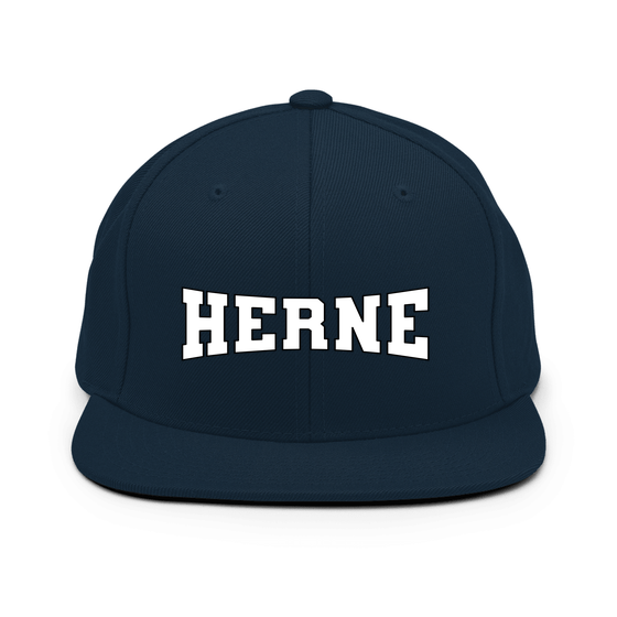 Herne Cap mit Varsity4-Design (Dunkles Navy)